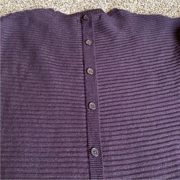 Tahari purple ribbed wool blend sweater with button accent on back - Picture 2 of 7